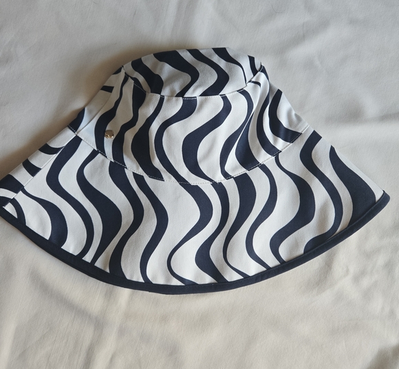 kate spade Cabana Wave Long Brim Bucket Hat main image 10